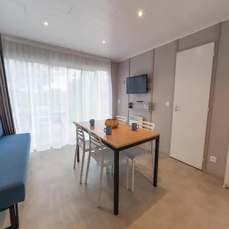 Normandie Les Roses For 4 Persons Holiday home Veules-les-Roses