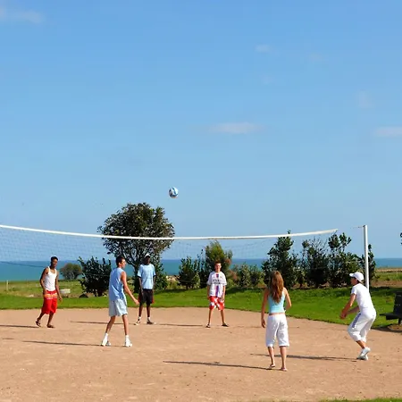 Normandie Les Roses For 4 Persons Veules-les-Roses