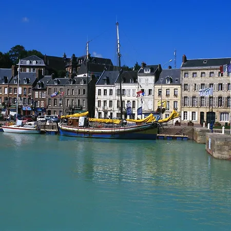 Normandie Les Roses For 4 Persons * Veules-les-Roses